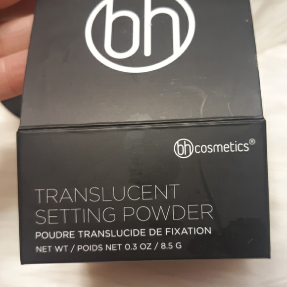 NWT BH Cosmetics Translucent Setting Powder compac - Picture 4 of 10